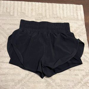 Vitality Breeze Run Short (Women's M)
